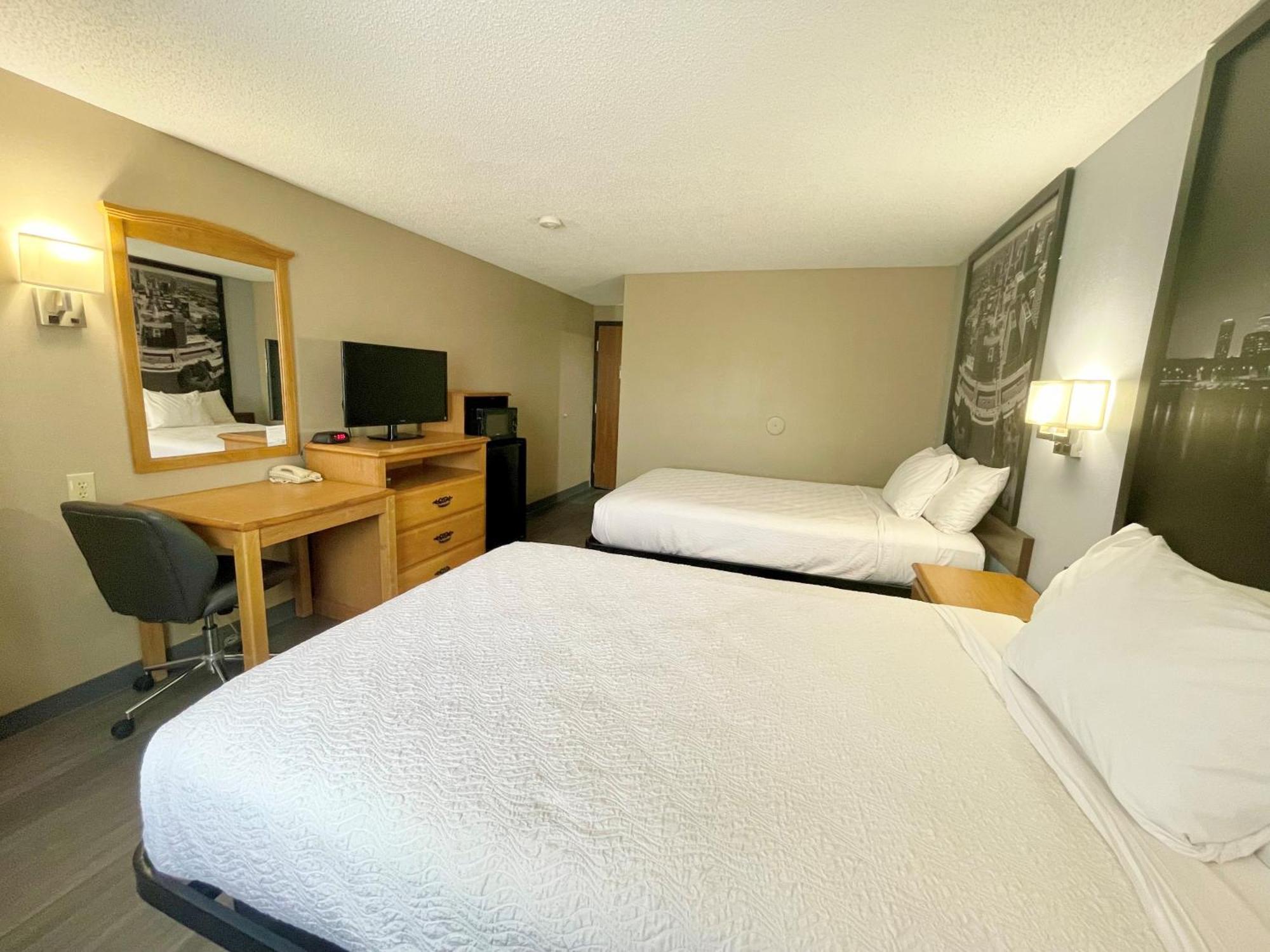 Super 8 By Wyndham St. Clair Mo Hotell Saint Clair Eksteriør bilde