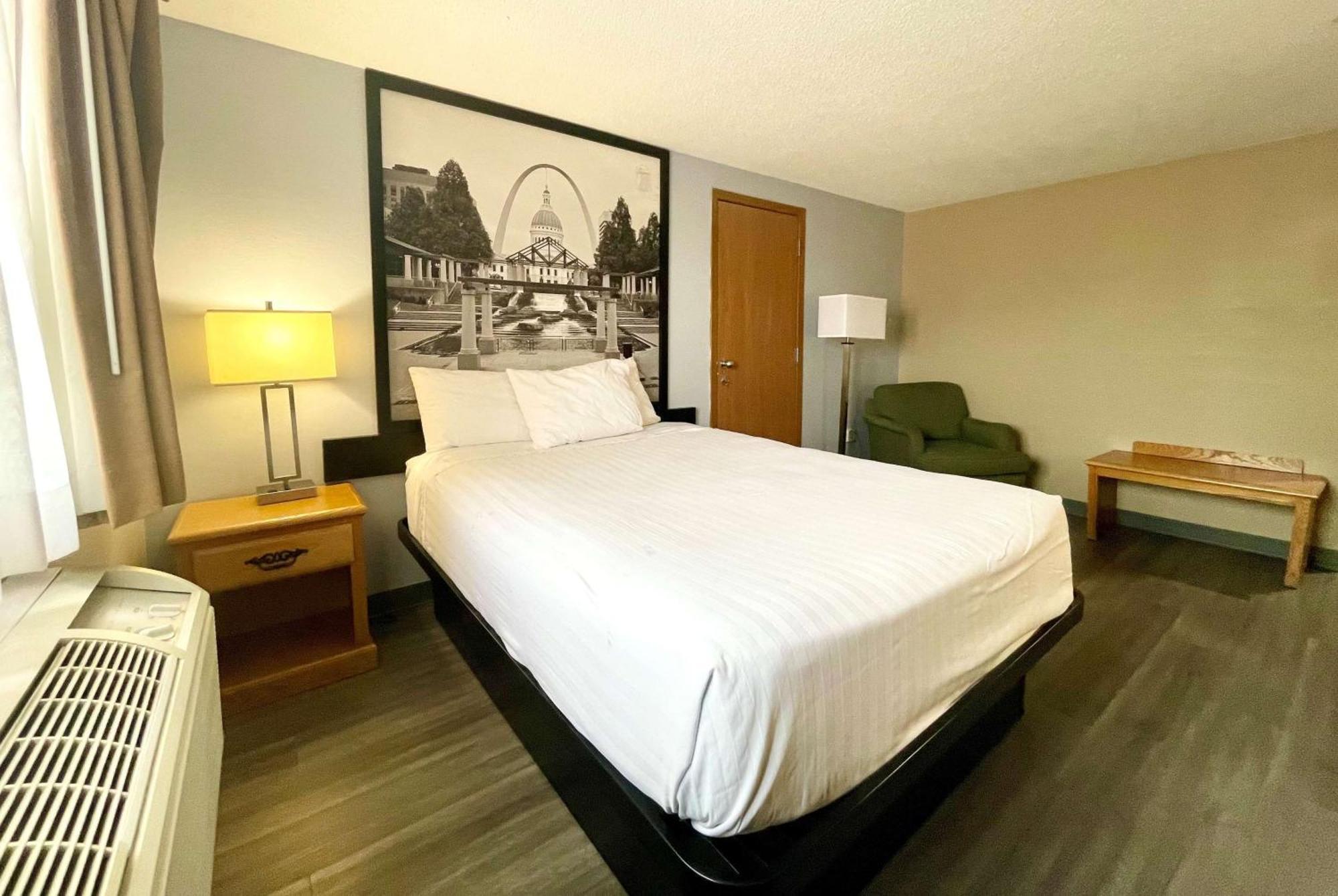 Super 8 By Wyndham St. Clair Mo Hotell Saint Clair Eksteriør bilde